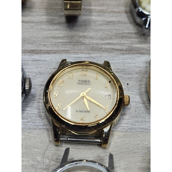 LOT OF 13 VINTAGE LADIES Timex WRIST WATCHES PARTS REPAIR Untested - Picture 6 of 14